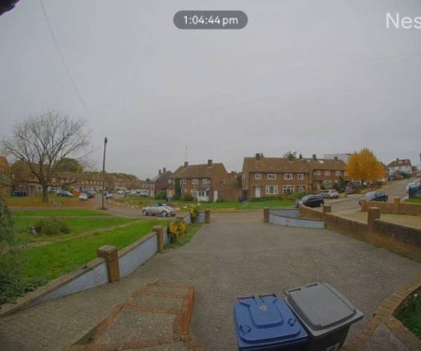 Parking on George Crescent, N10