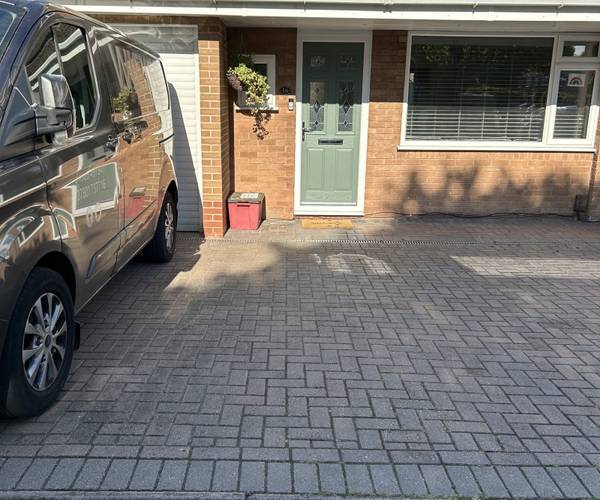 Parking on Lincoln Close, CV34