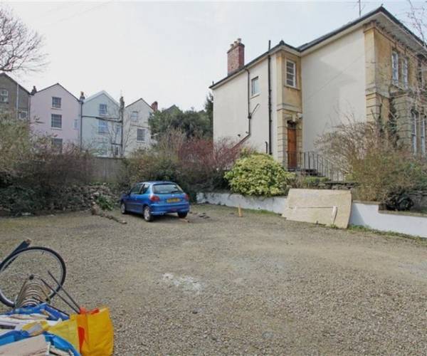 Parking on Kingsley Road, BS6