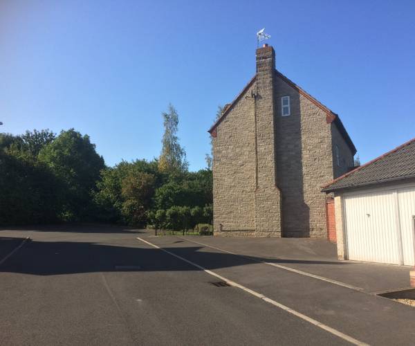 Parking on Marle Pits, BS48