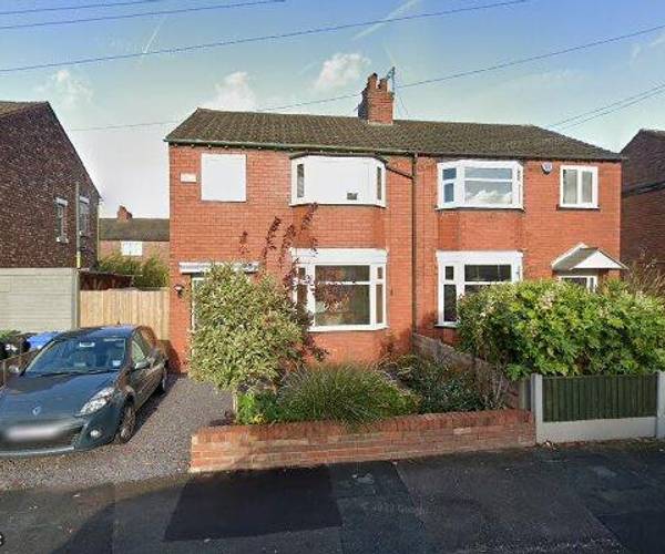 Gorse Avenue, M32