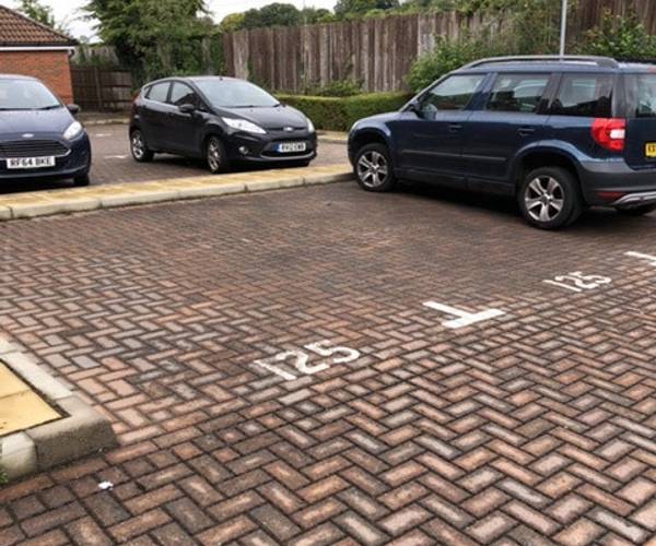 Garstons Way, GU34