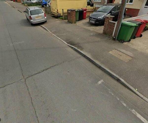 Parking on Mead Avenue, SL3