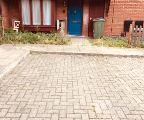Parking on Higham Street, E17