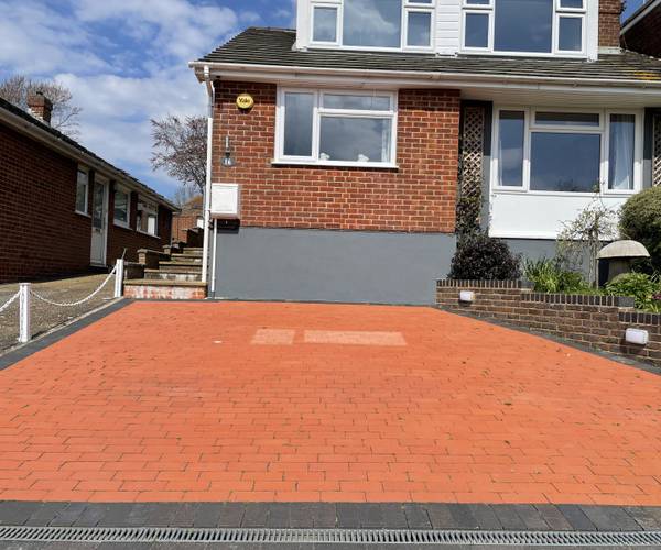 Parking on Stoneleigh Close, BN1