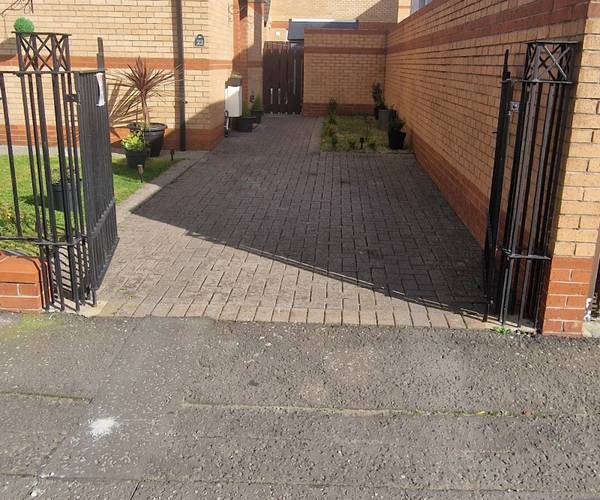 Parking on Apsley Street, BT7