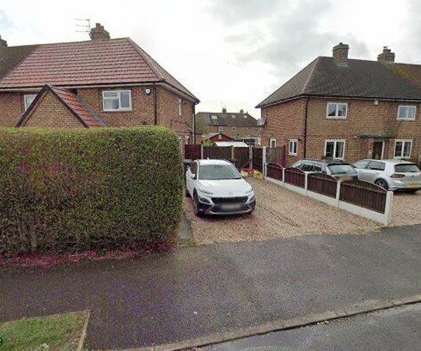 Parking on Eaton Road, DE74