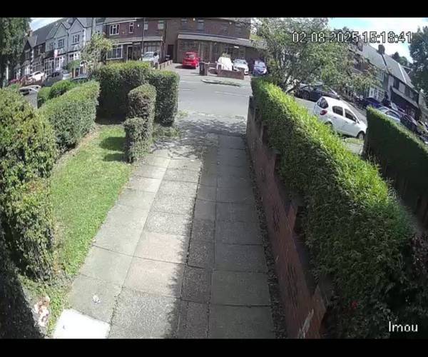 Parking on Belchers Lane, B9