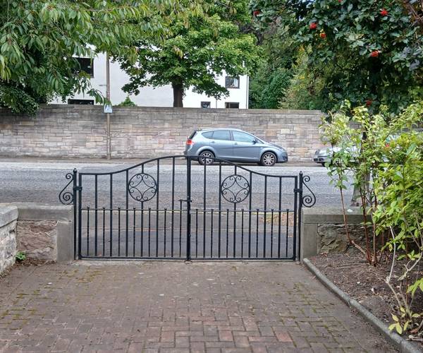 Craigleith Road, EH4