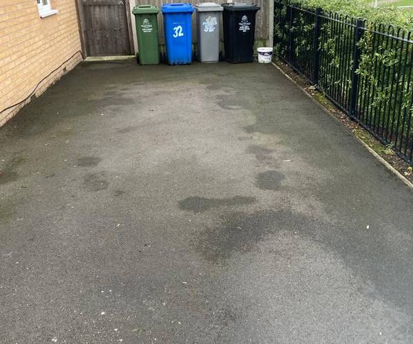 Mensforth Close, M32
