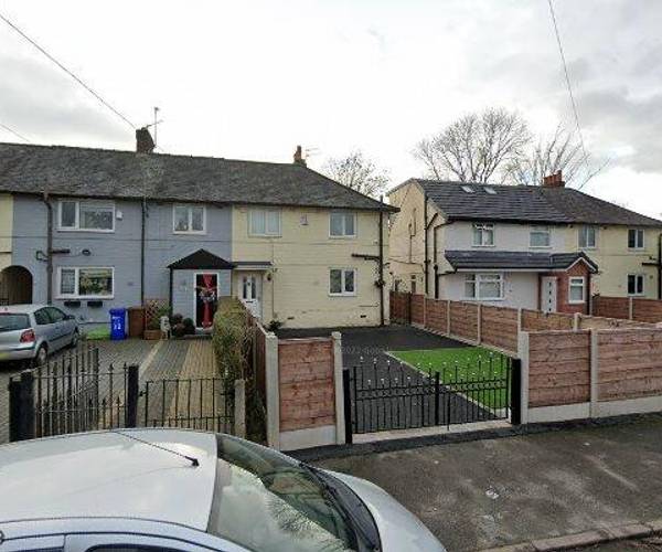 Parking on Solway Road, M22