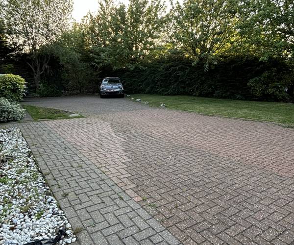 Parking on Victory Close, RM16