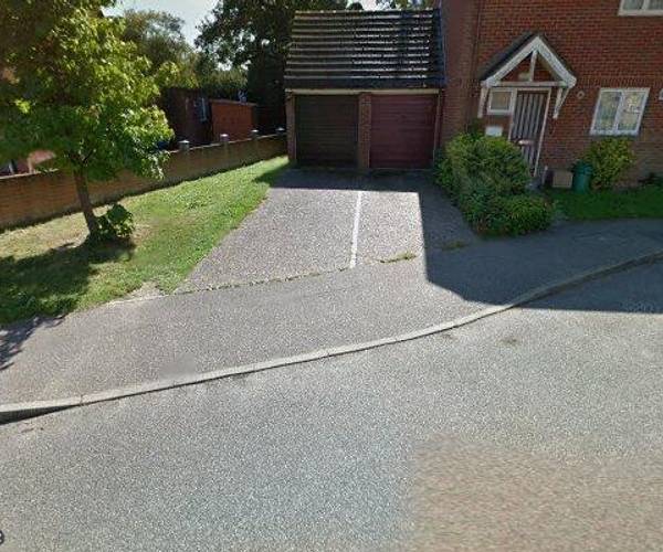 Quantock Close, RH11