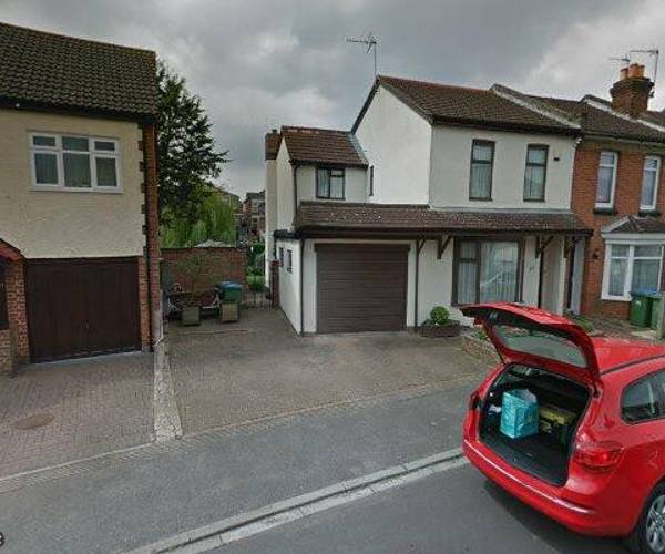 Nightingale Road, SO15