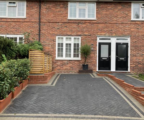 Parking on Bruton Road, SM4