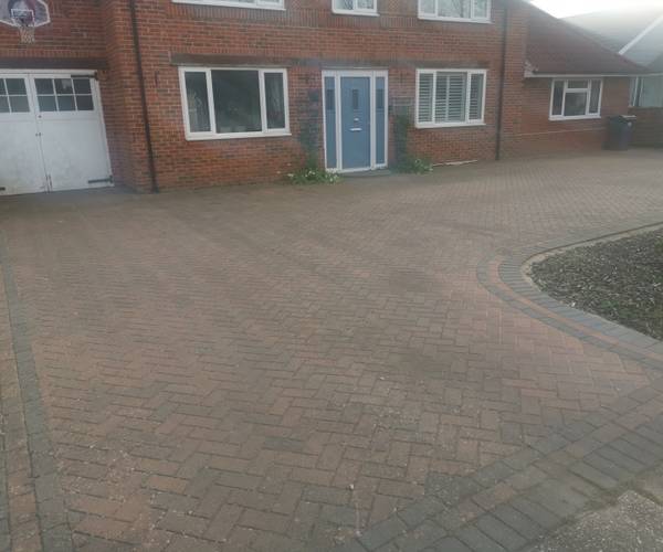 Parking on Roundstone Crescent, BN16