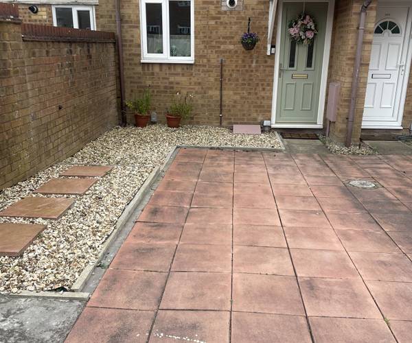 Oaktree Crescent, BS32