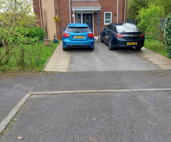Rowarth Road, M23