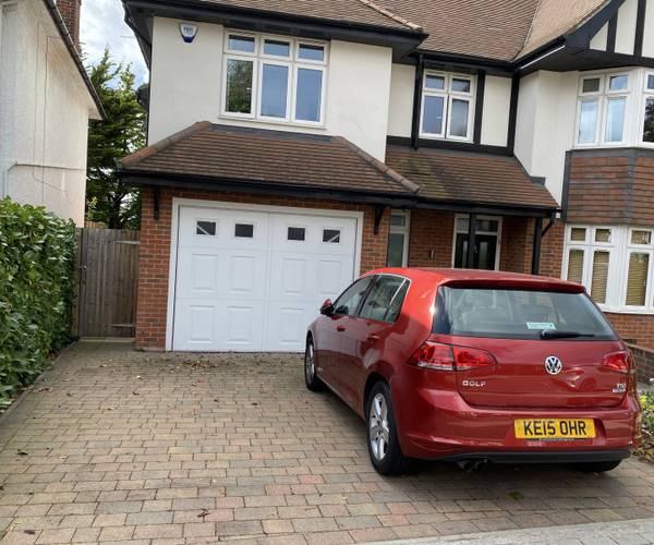 Parking on Cheyne Walk, NW4