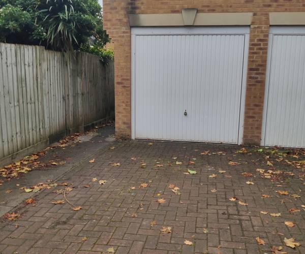 Parking on Parnell Road, BS16