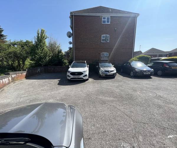 Parking on Butteridges Close, RM9