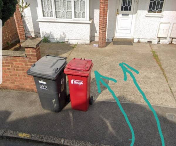 Parking on Richmond Crescent, SL1