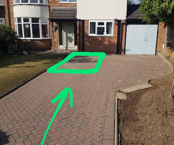 Parking on Hunts Road, CV37