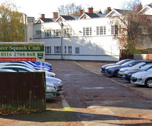 Parking on London Road, LE2