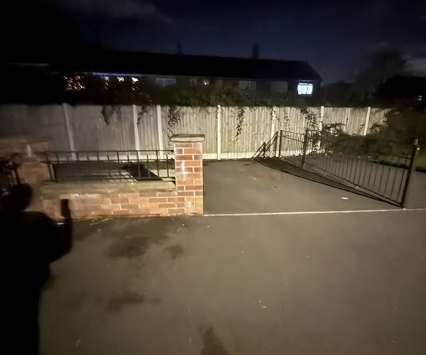 Parking on Elderburn Road, M22