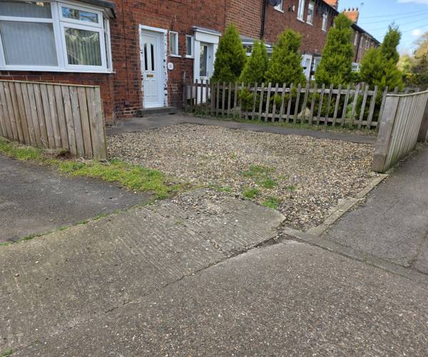 Parking on Marfleet Lane, HU9