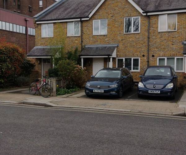 Parking on Stevenage Road, SW6