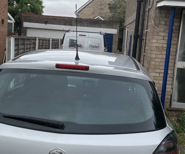 Parking on Broughton Avenue, LU3