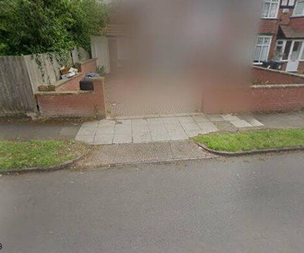 Parking on Wellesbourne Road, B20