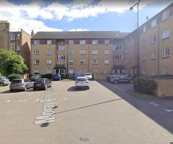 Parking on Moray Park Terrace, EH7