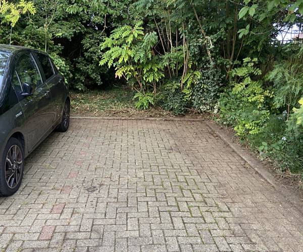 Parking on Mayfly Close, HA5