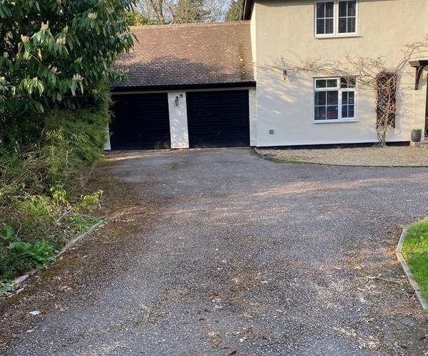 Parking on Hardwick Lane, IP33
