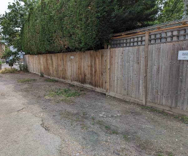 Parking on Summer Road, KT7