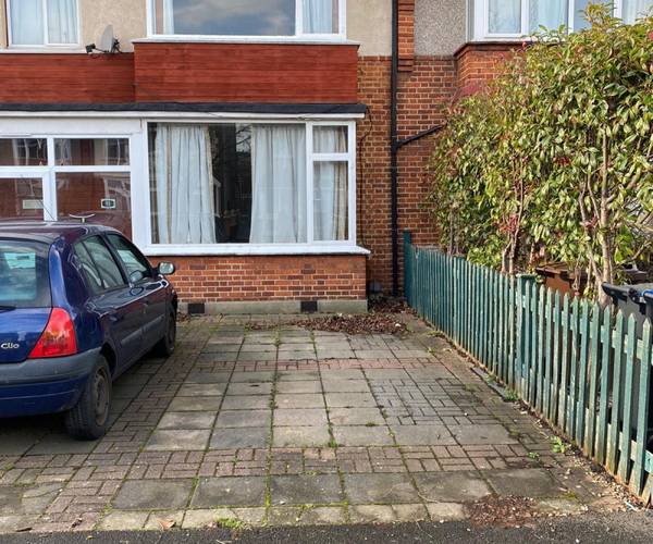 Parking on Poplar Road South, SW19