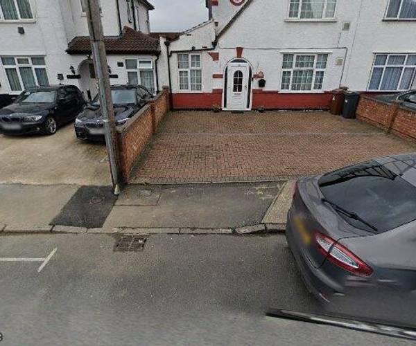 Shenley Road, TW5