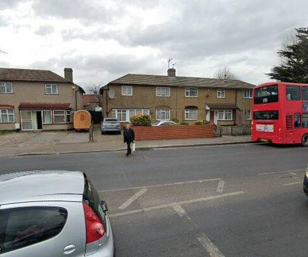 Parking on Southbury Road, EN3