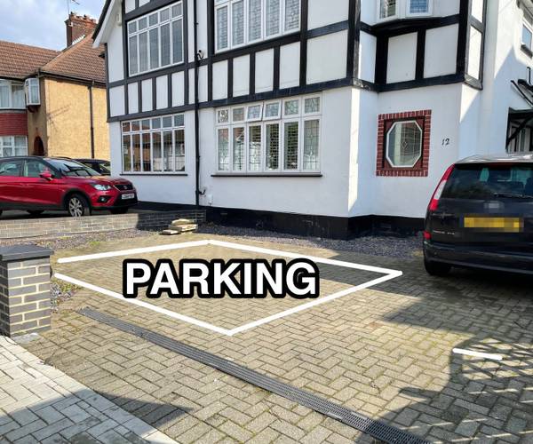 Parking on Crundale Avenue, NW9