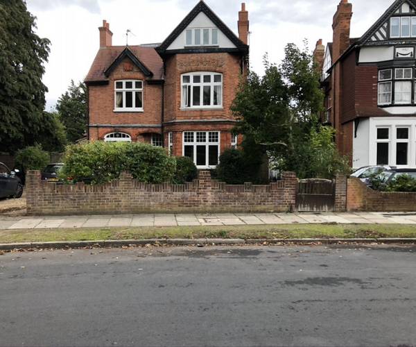 Parking on Walpole Gardens, TW2