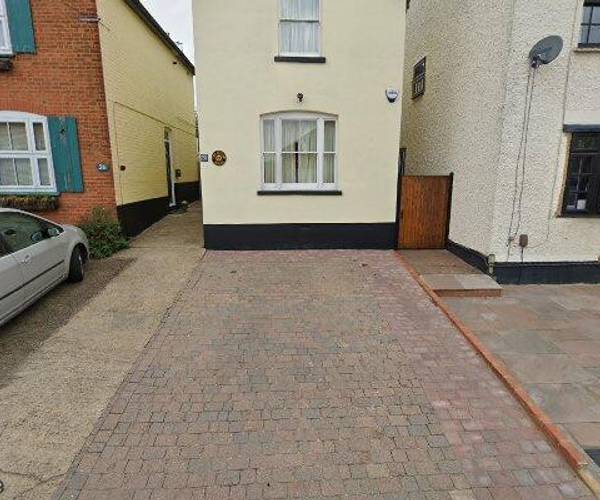 Parking on Lansdown Road, SL9
