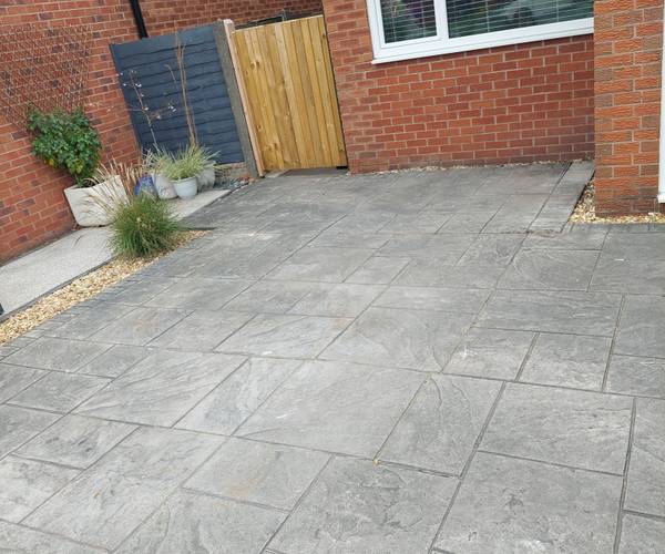 Parking on Wyresdale Drive, PR25
