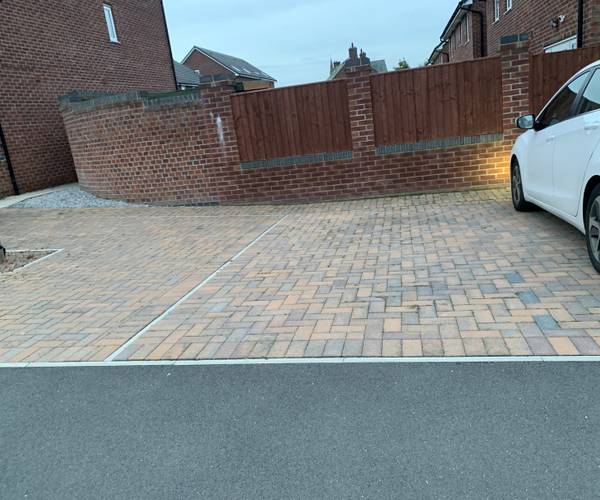 Parking on Agden Close, L24