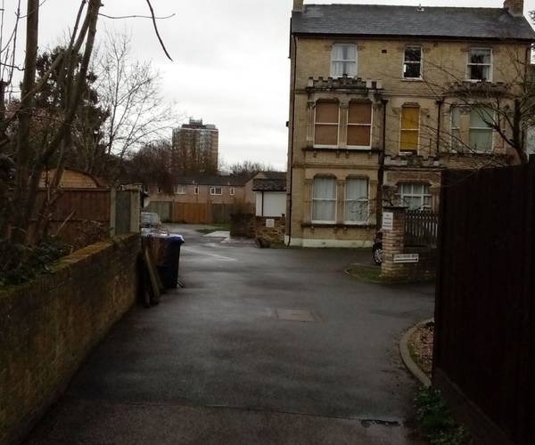 Parking on Anerley Park, SE20
