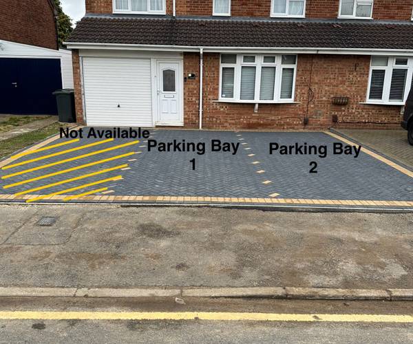 Parking on Rowelfield, LU2