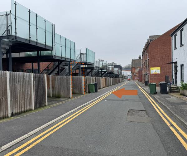 Parking on Melbourne Street, LS2