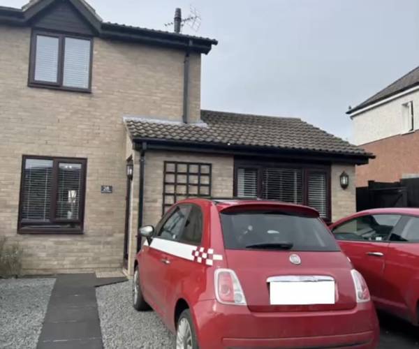 Parking on Redcot Gardens, PE9