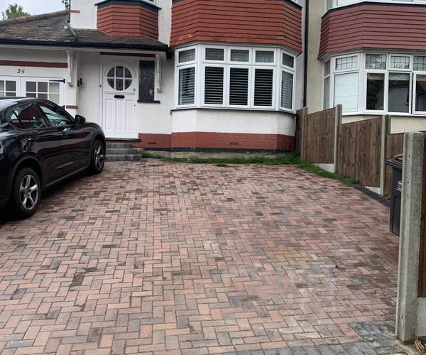 Parking on Rafford Way, BR1